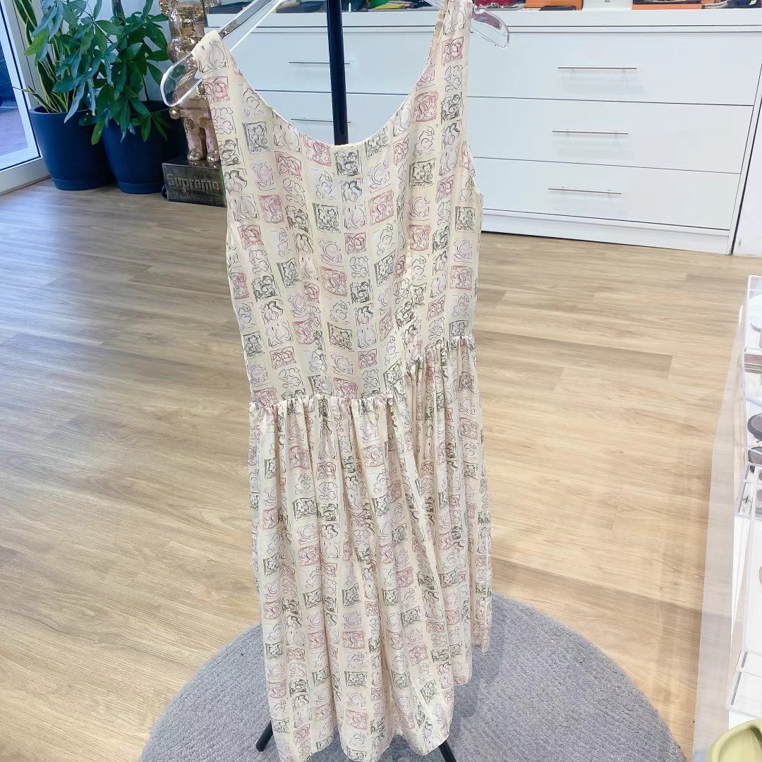 Prada silk dress size 42, elegant and sophisticated63440399804674111