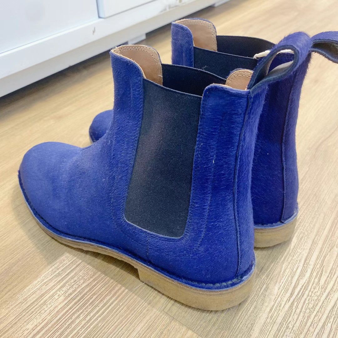 bv Chelsea ankle boots, size 39.5, runs large63440397522819111