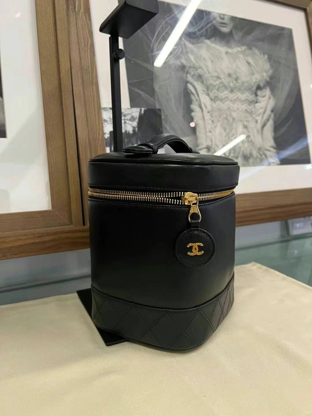 Used 90% new Chanel makeup bag63440362913922111