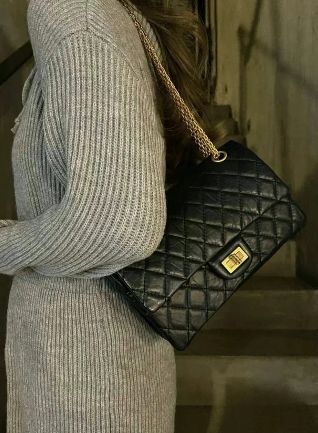 Chanel Black Gold 2.55 Medium Size63440337384835113