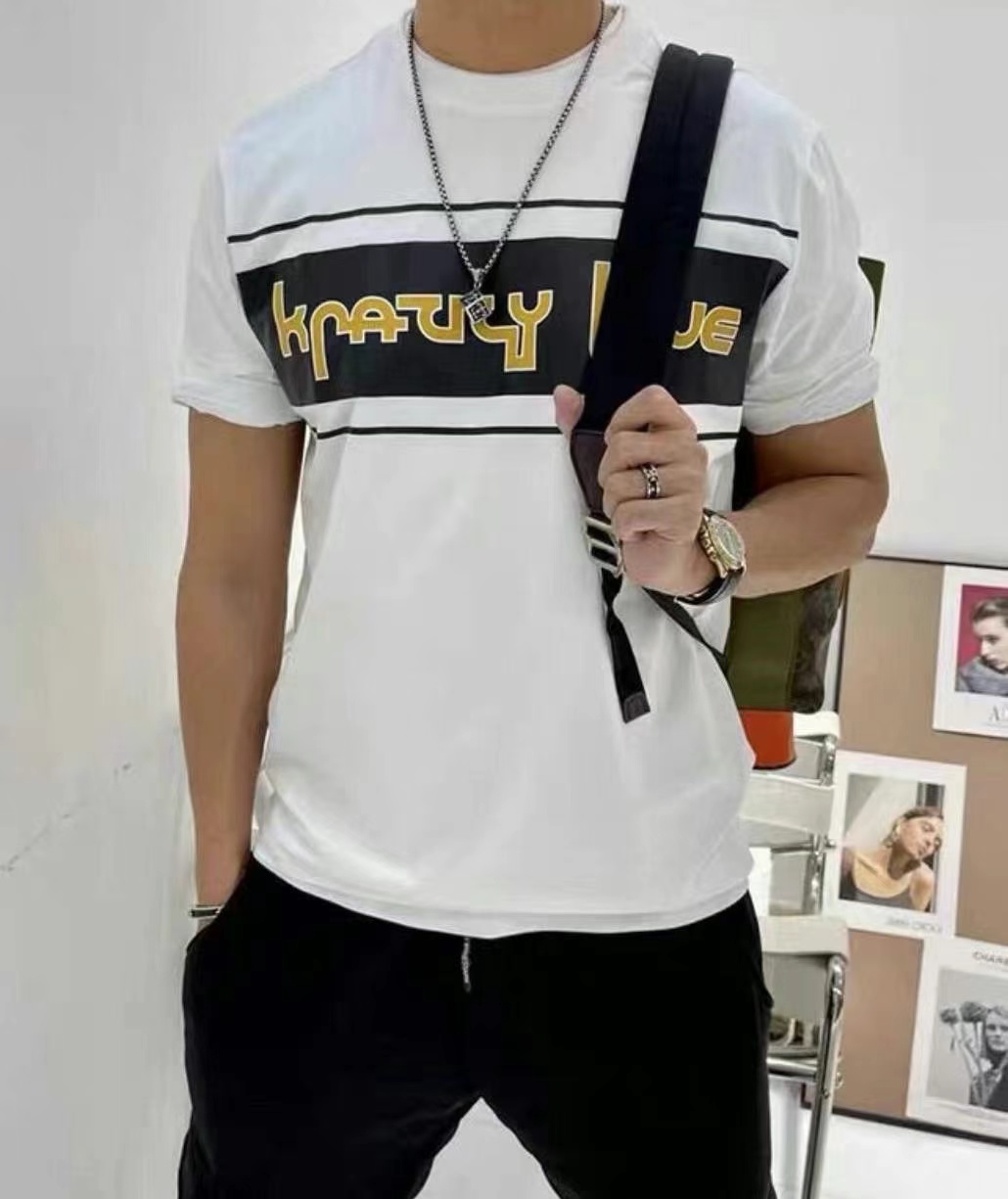 Burberry T-shirt Size M *563440335129986112