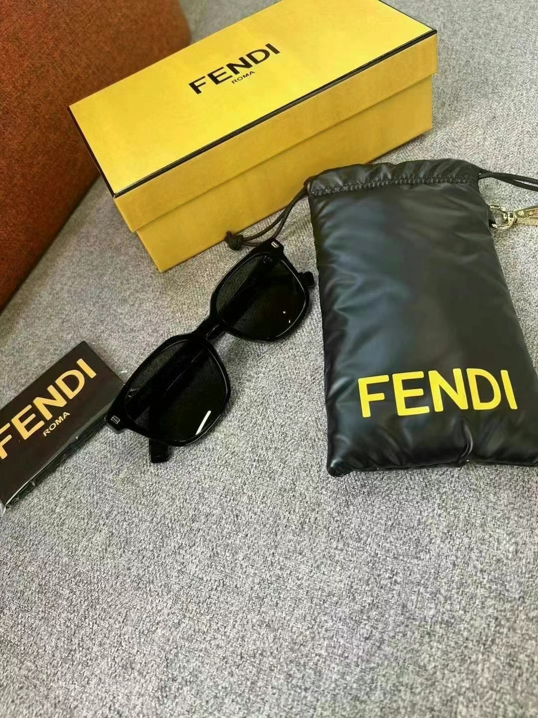 Fendi sunglasses63440307308546111