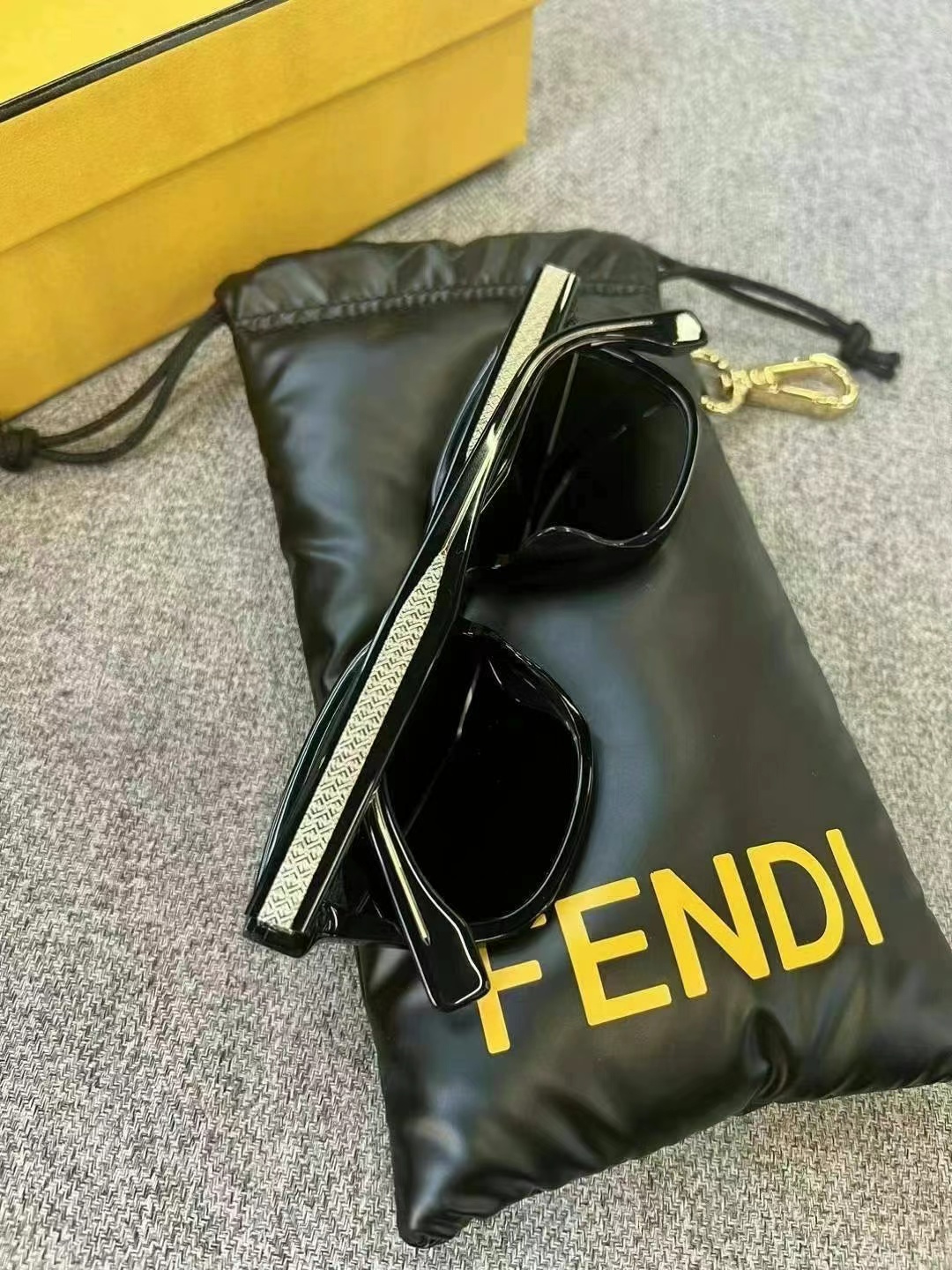Fendi sunglasses63440307308546112