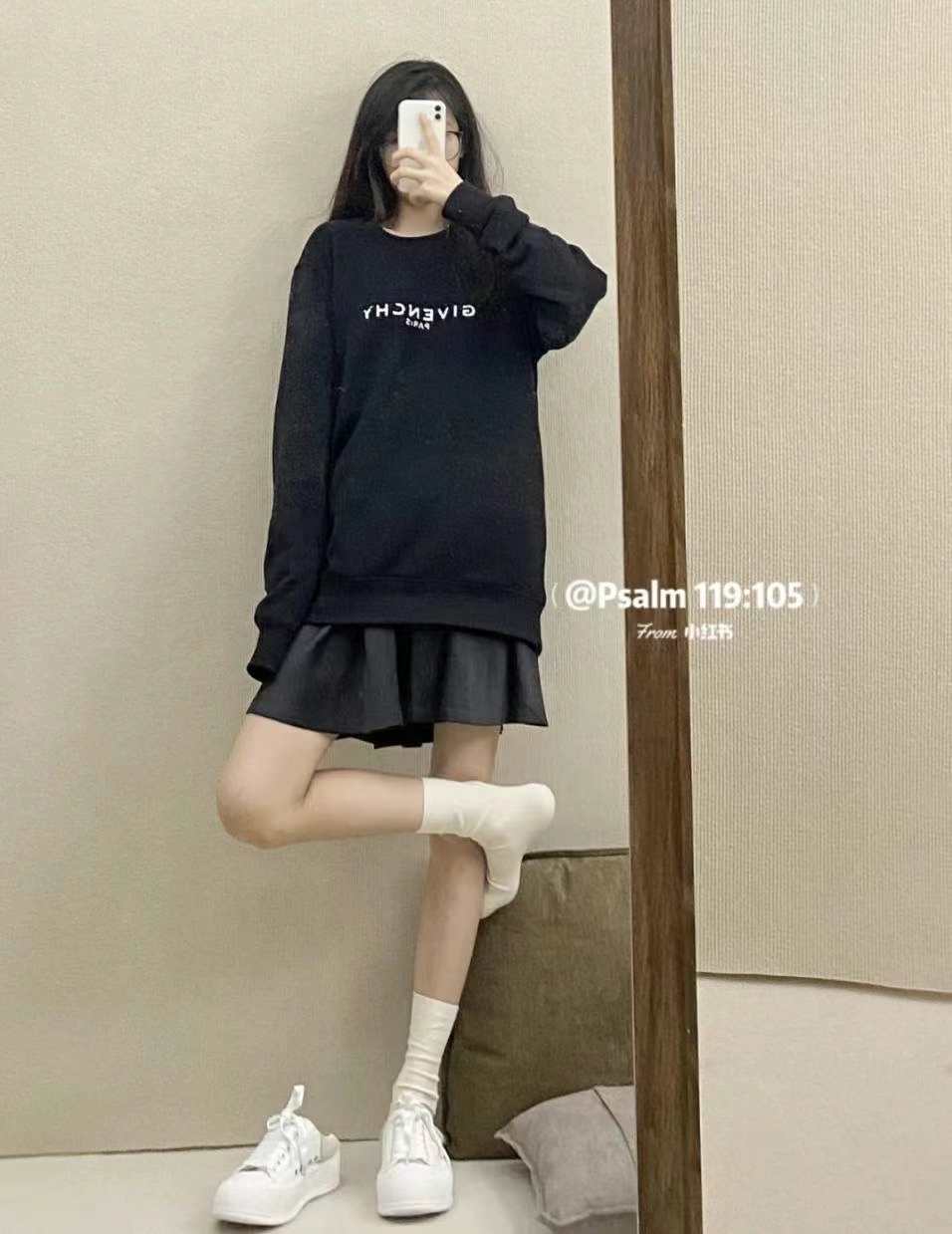 Givenchy hoodie size M63440299117826112