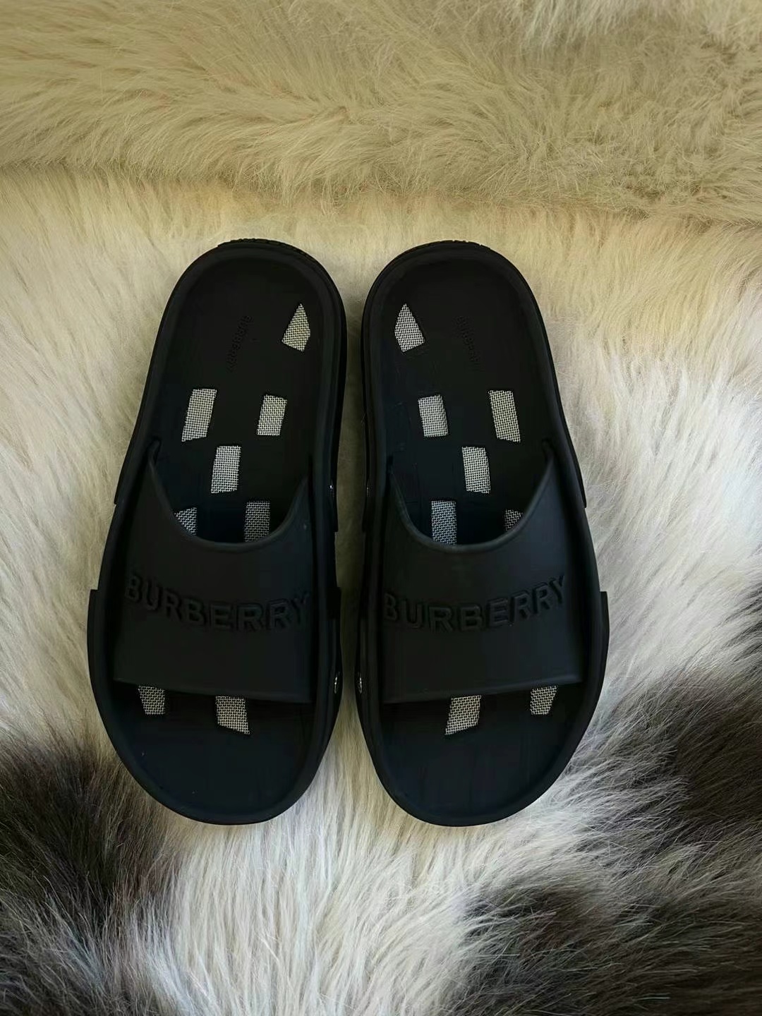 Fresh arrival63440295747331111
