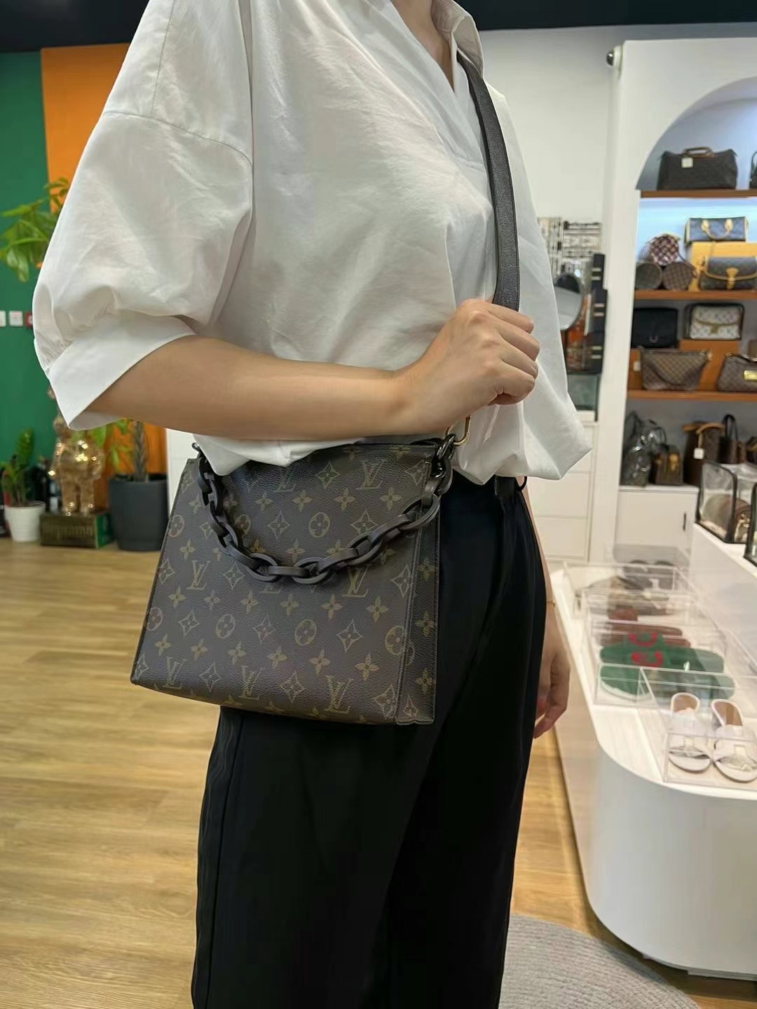 二手 85新 成色一般  白菜价63440295272450111