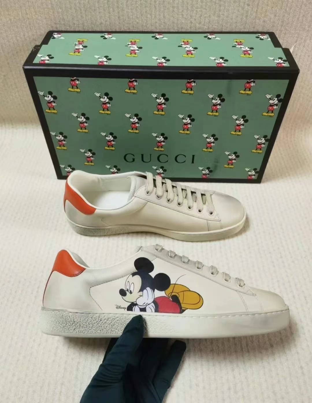 Gucci x Disney Collaborative Collection Dirty Shoes Unisex63440293679107111
