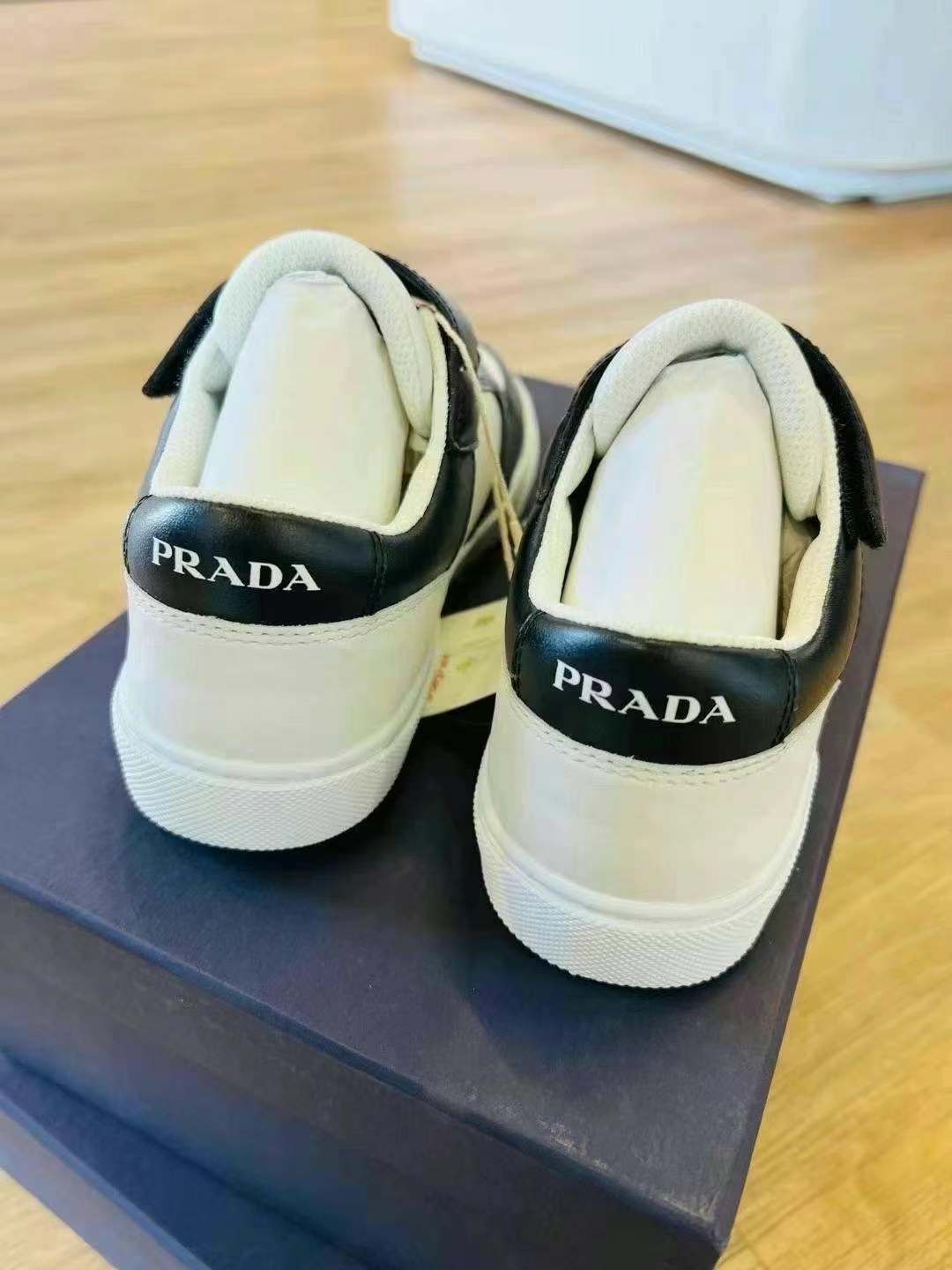 أحذية رياضية برادا مقاس 3563440290593538111