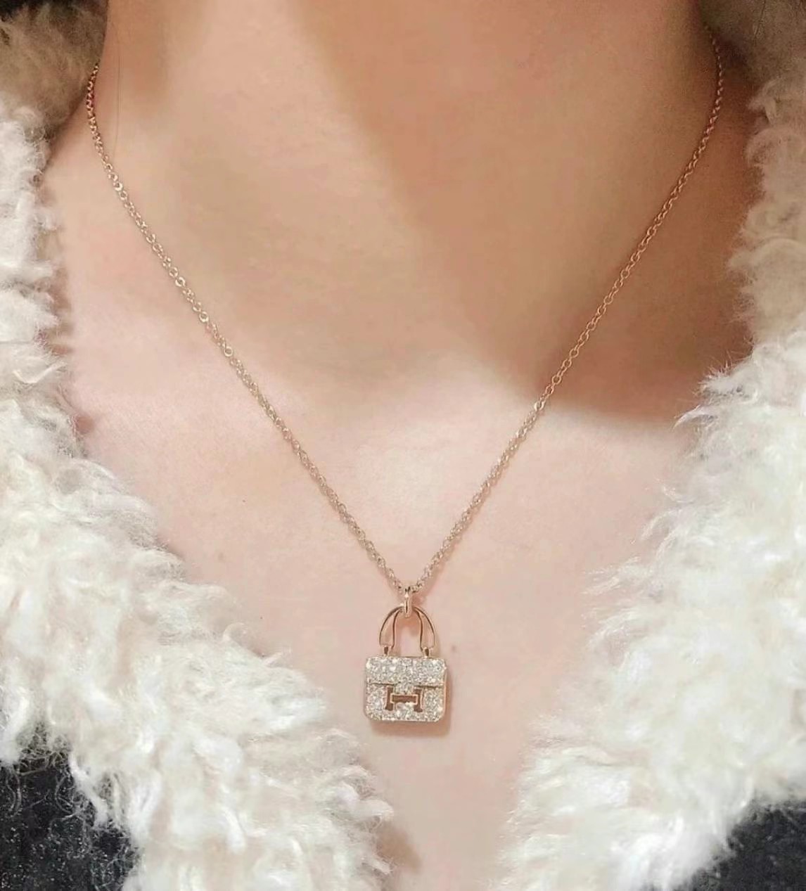 Hermès, full diamond, rose gold, Kelly necklace63440286894337111