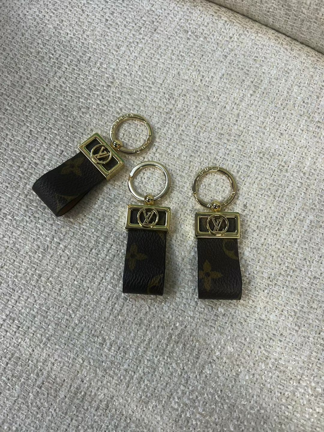LV unboxing, original leather handmade modification, keychain63440267750273110