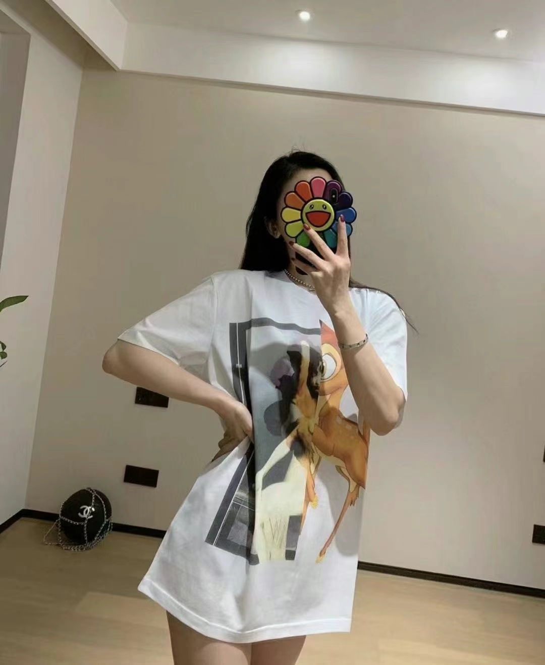 Givenchy T-shirt, size XS, runs large, unisex63440264407554112