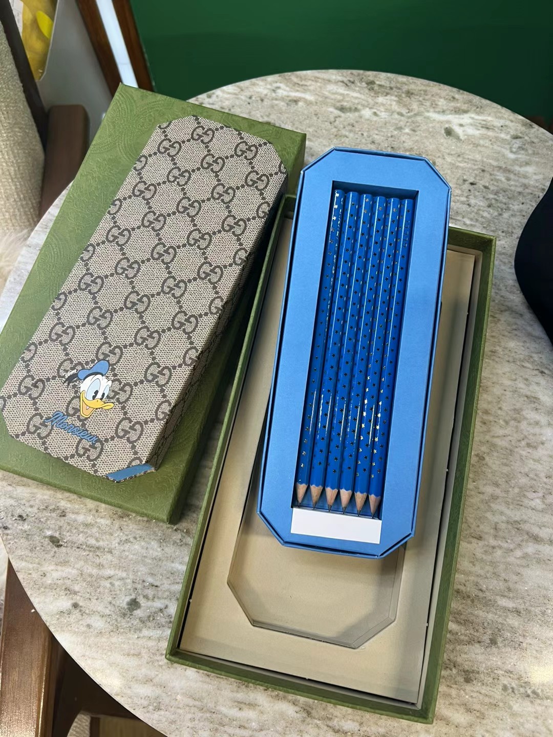 Gucci 铅笔套盒63440260728706111