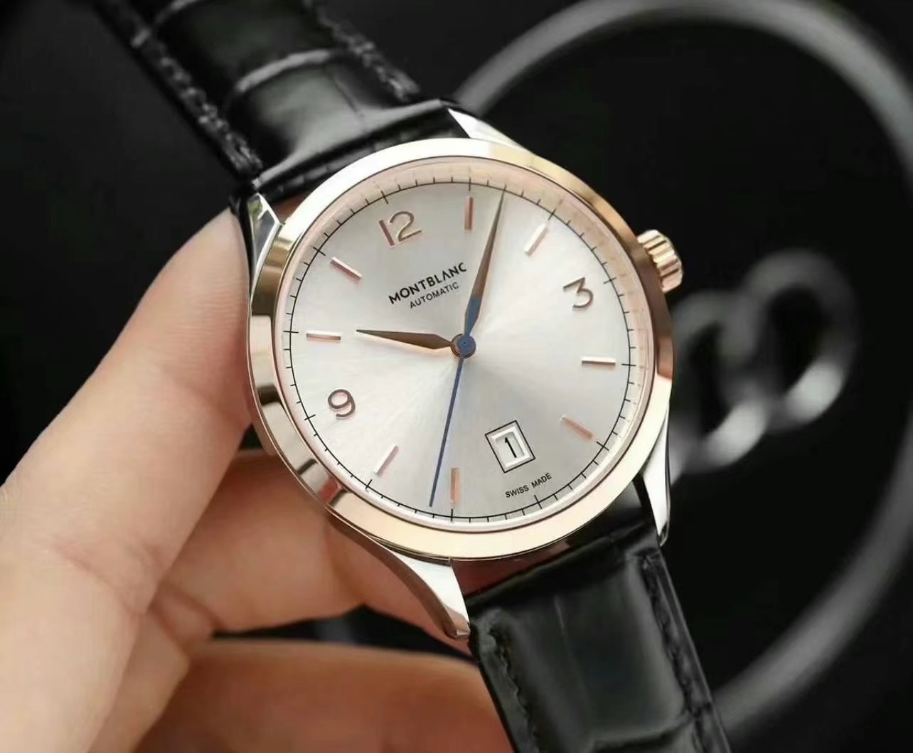 Second-hand single watch63440225208323111