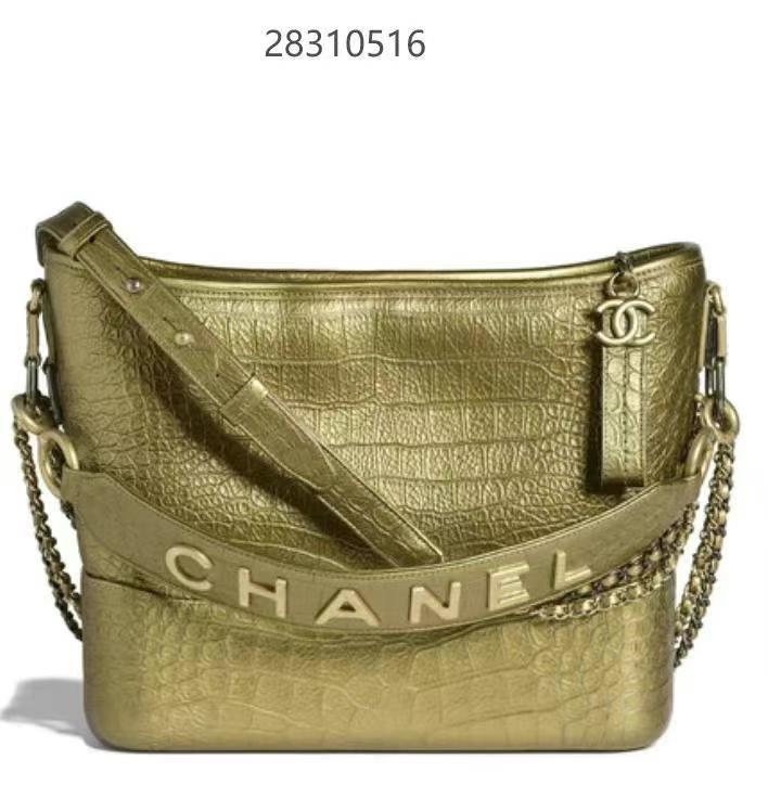 Used, 95% new, excellent condition, Chanel 28 medium flap bag63440197378051111