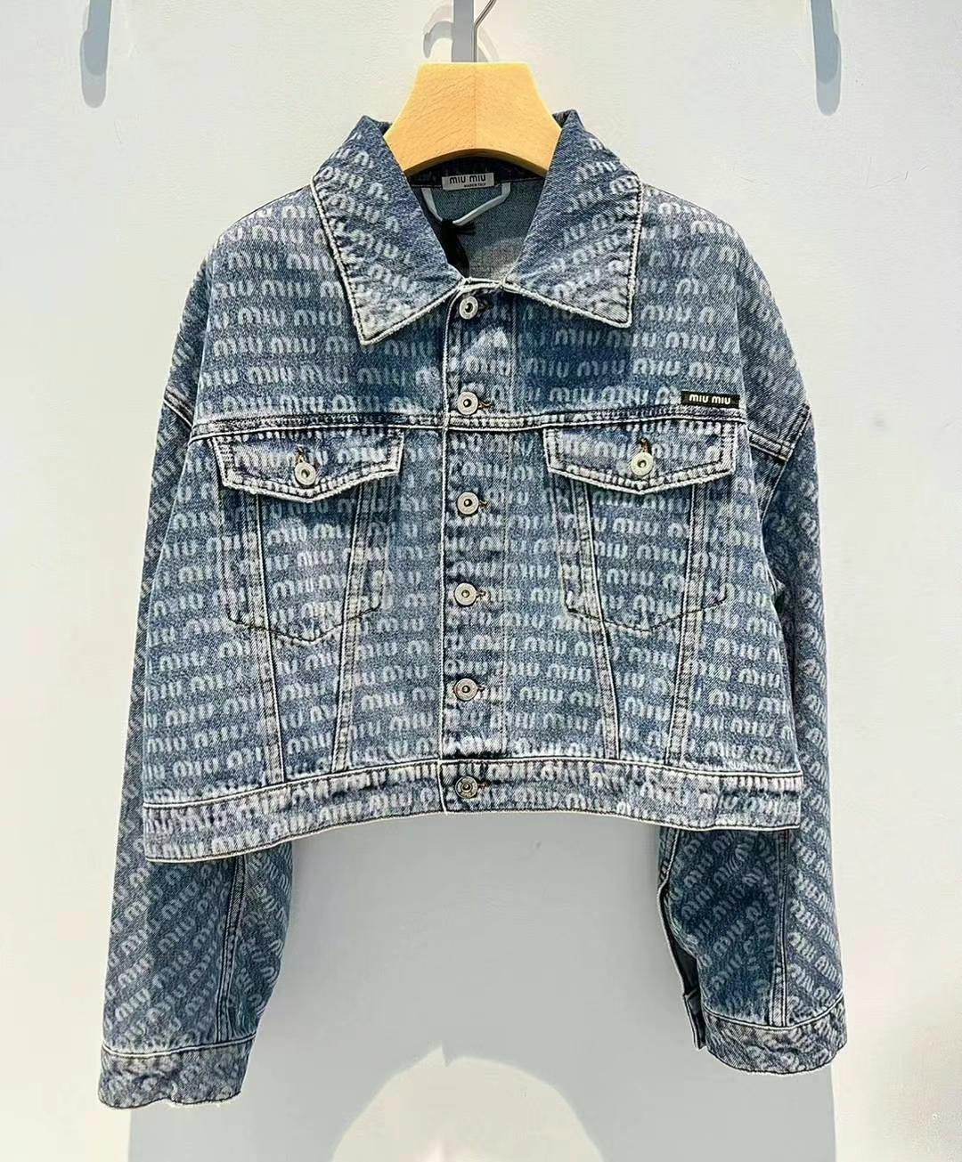 MiuMiu 满logo牛仔衣 38码63440192213891111