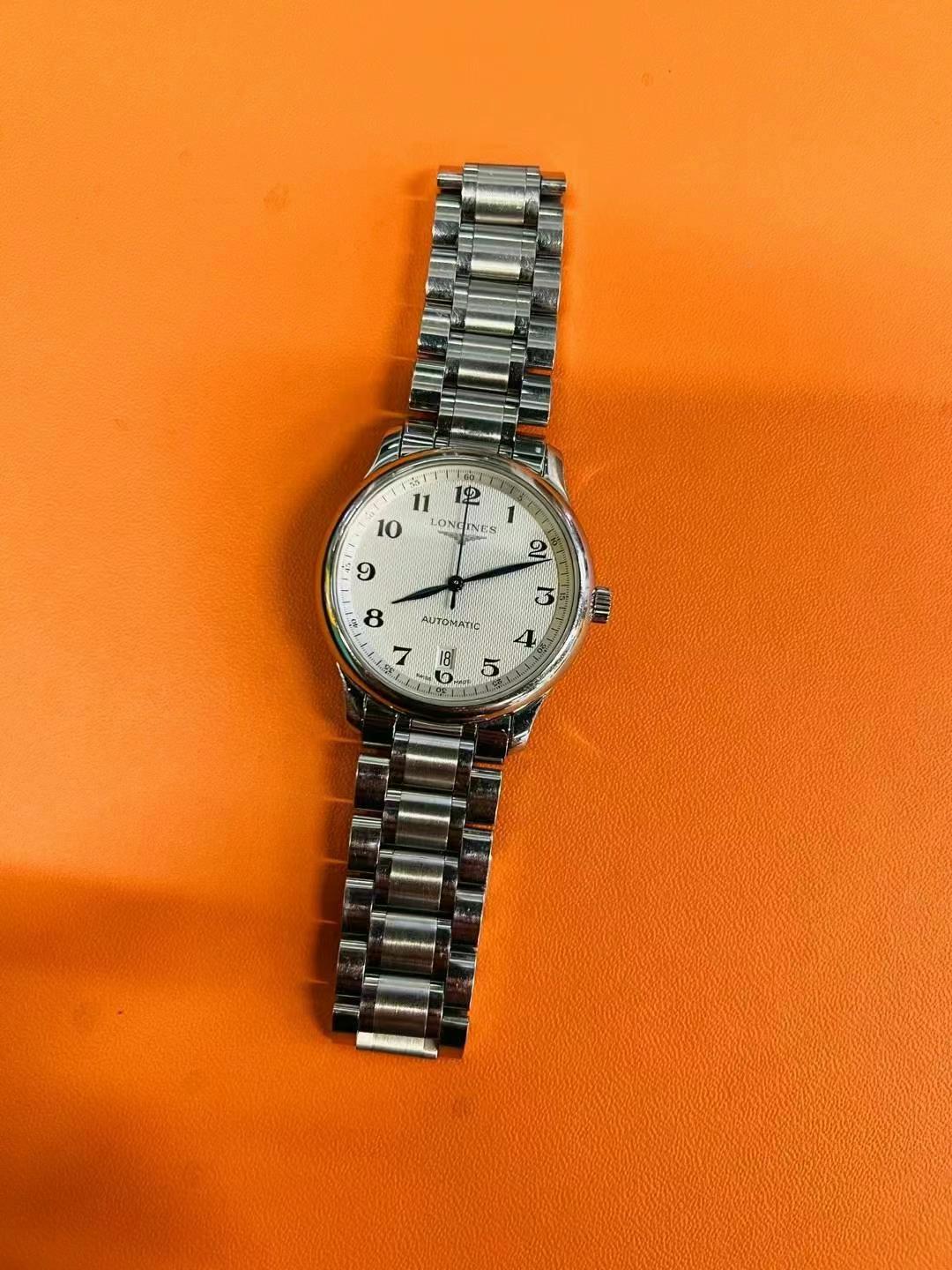 Used single watch63440172734851110