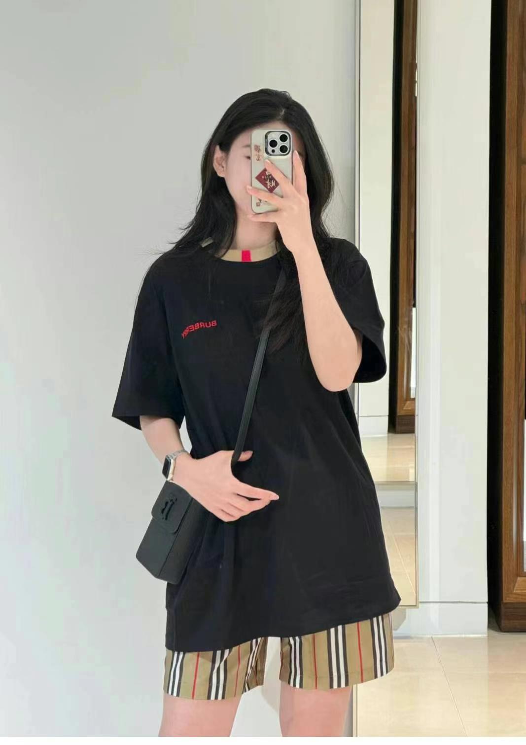 Burberry T-shirt Size S Loose Fit63440169217155113