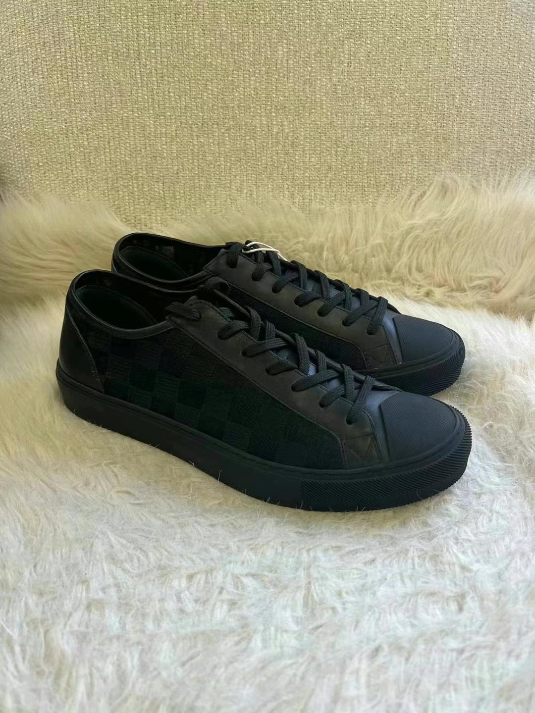 LV Men's size 4163440155243138111