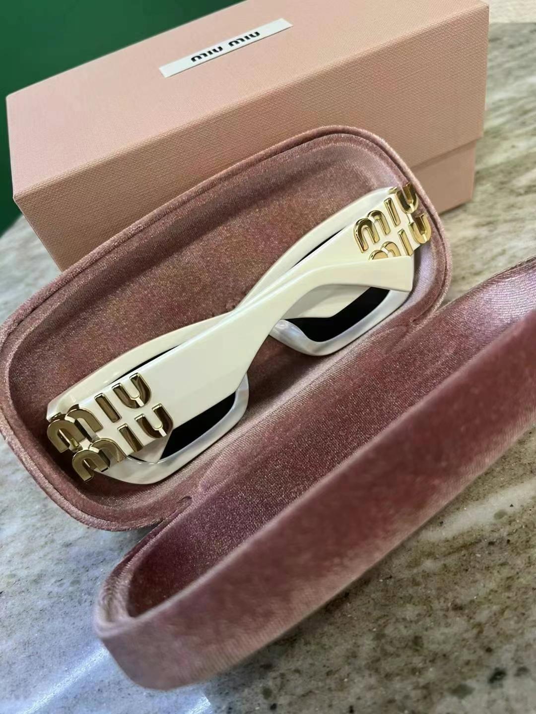 MiuMiu sunglasses63440154600449111