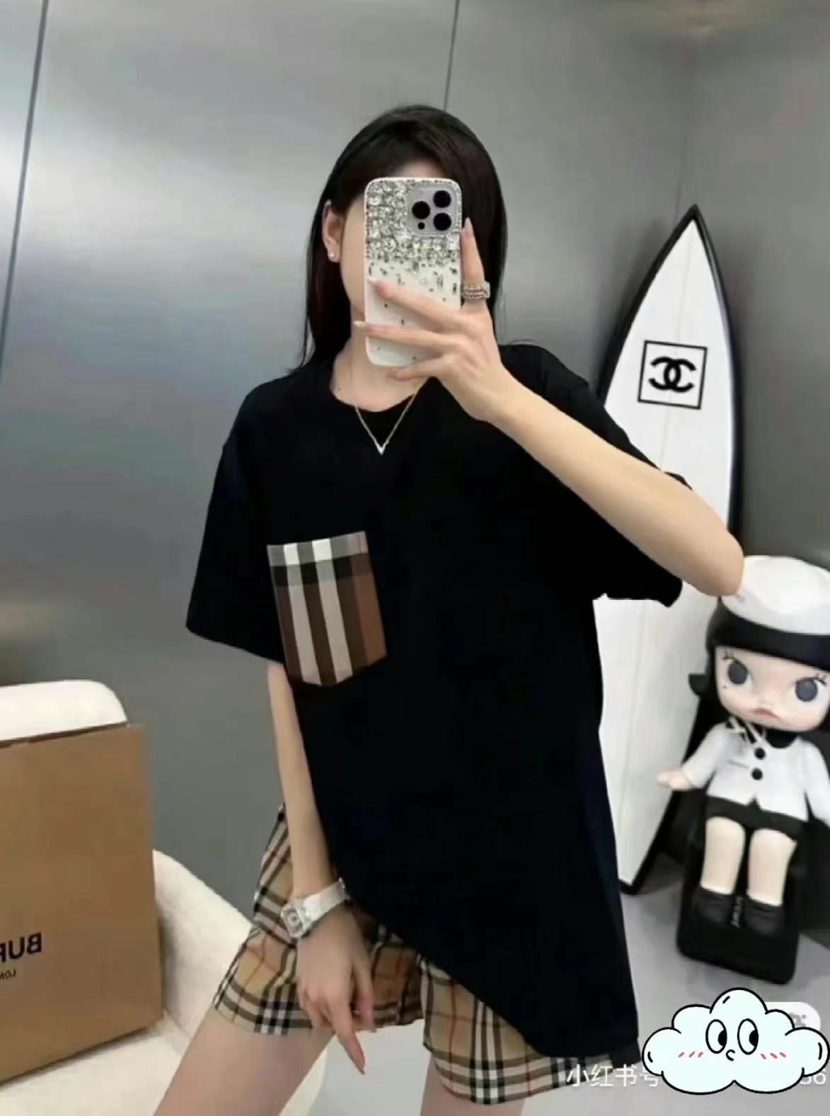 Burberry T-shirt unisex63440153174658111