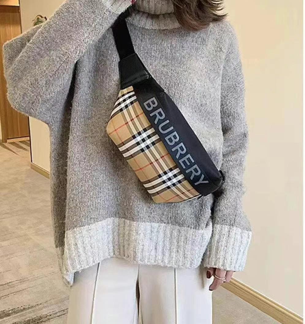 Burberry Waist Bag63440144321665112