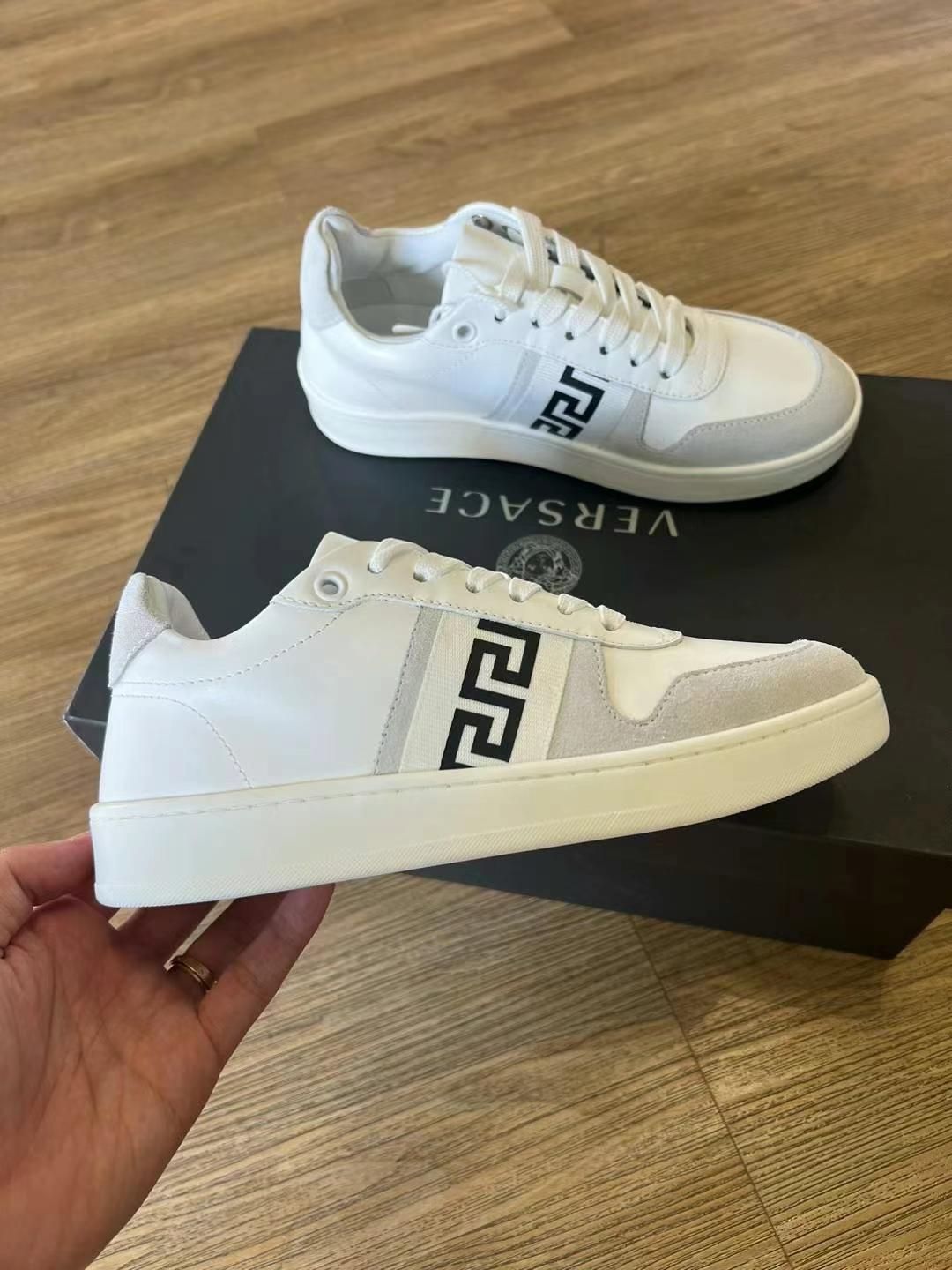 Versace Women's Sneaker Size 3563440128330627111