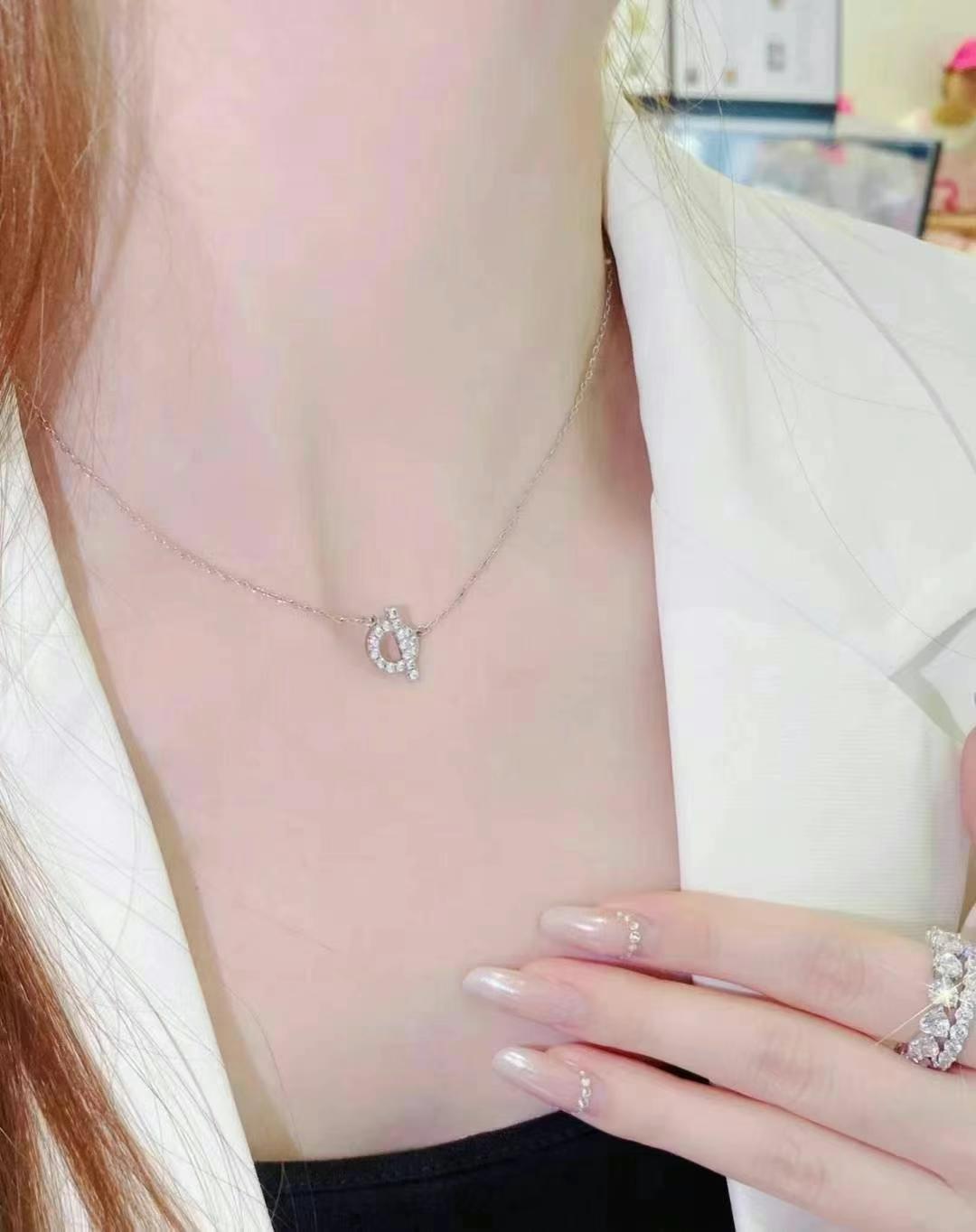 Hermès, fully diamond-encrusted, Little Q necklace63440127045123112