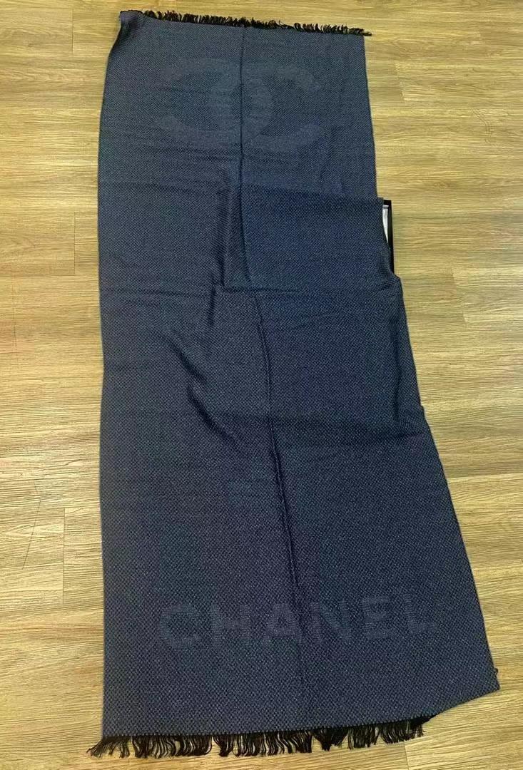 Chanel 50% cashmere scarf63440115179267111