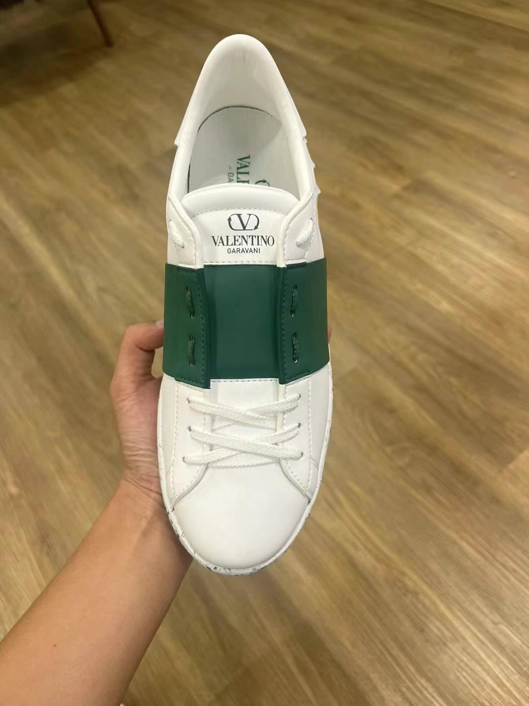 Valentino sneakers size 4163440104344195111