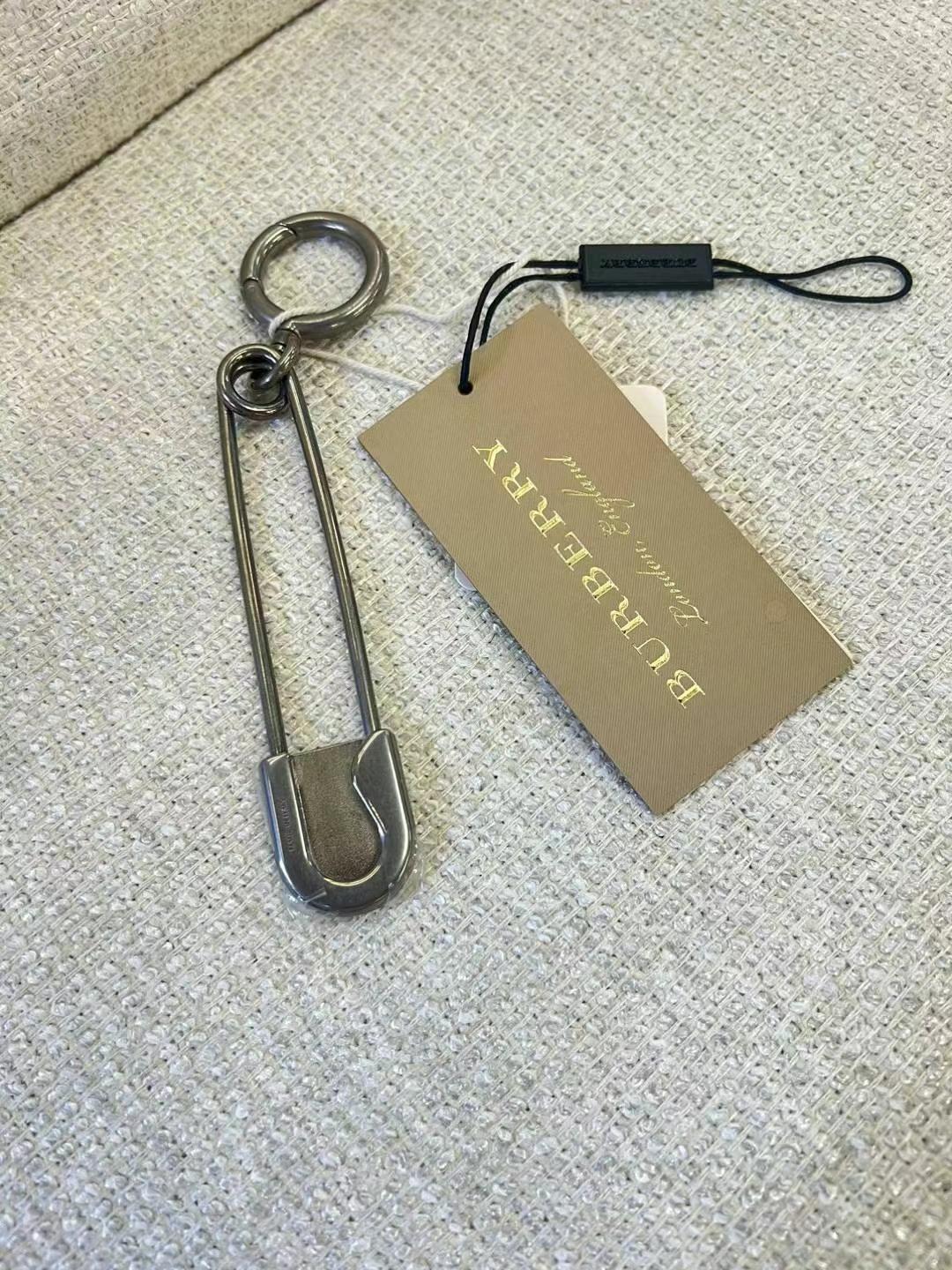 Burberry Keychain63440094475907110