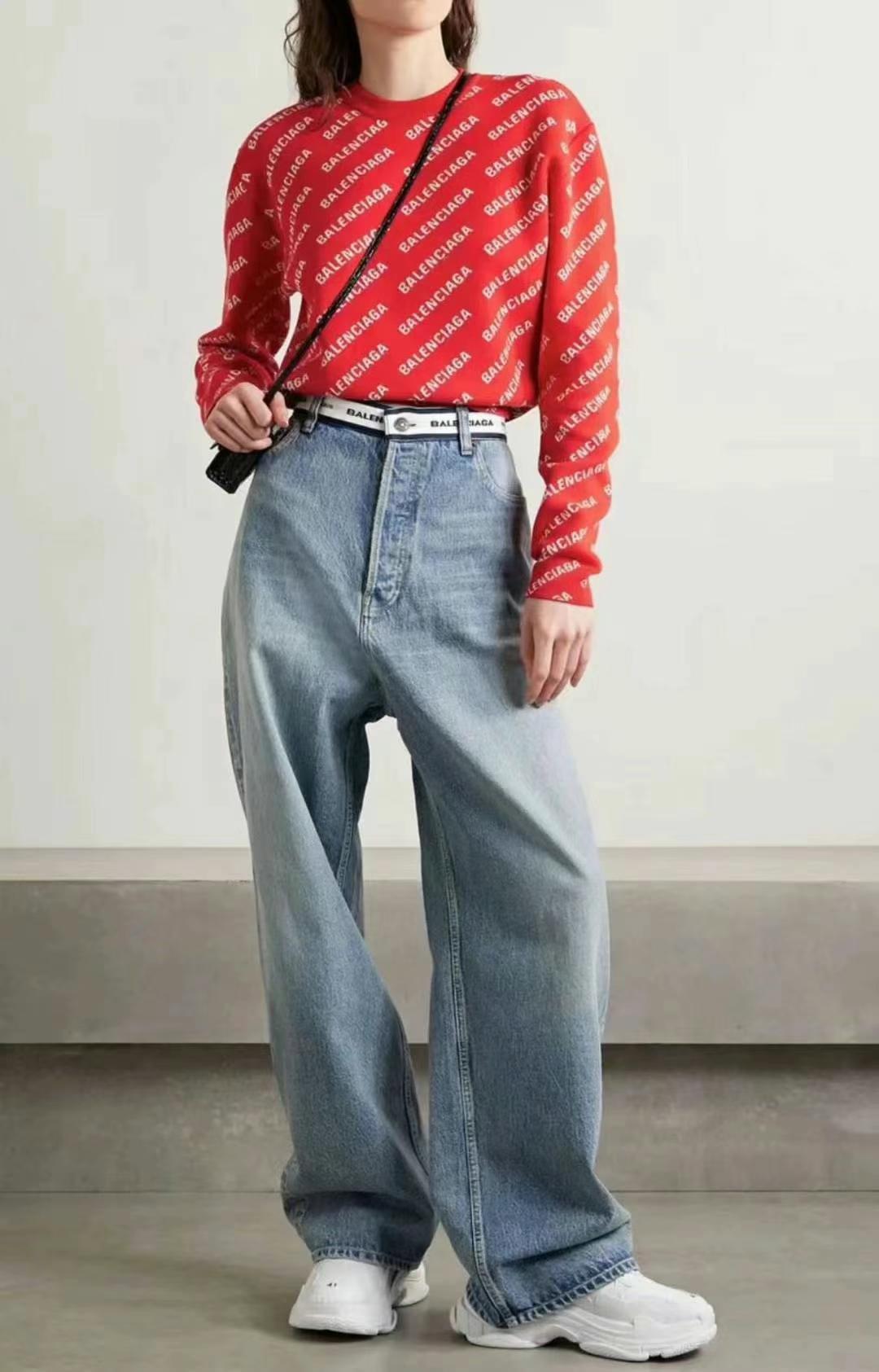 Balenciaga sweater size S63440090548355111