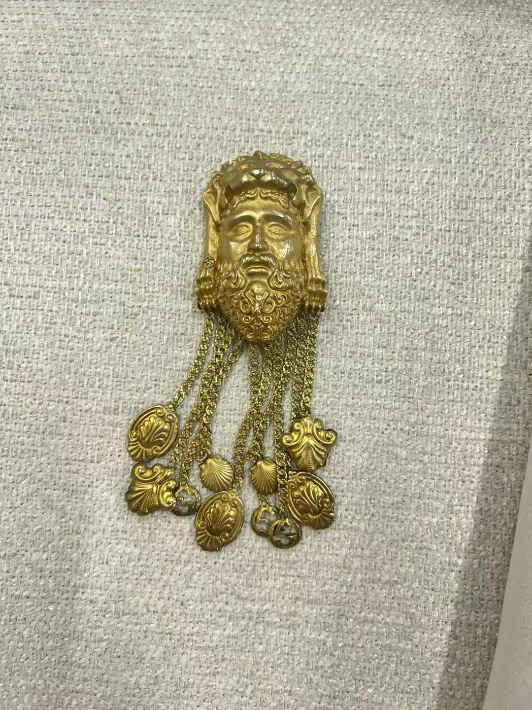Gucci brooch63440064426755110