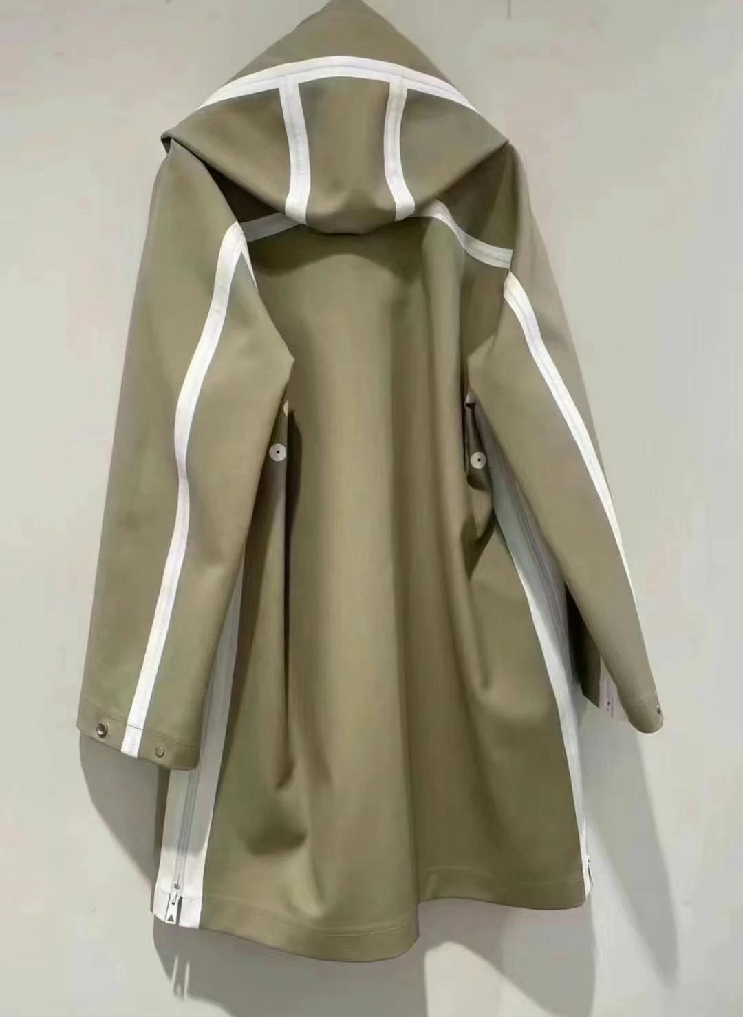 BV Trench Coat Size M63440055232001111