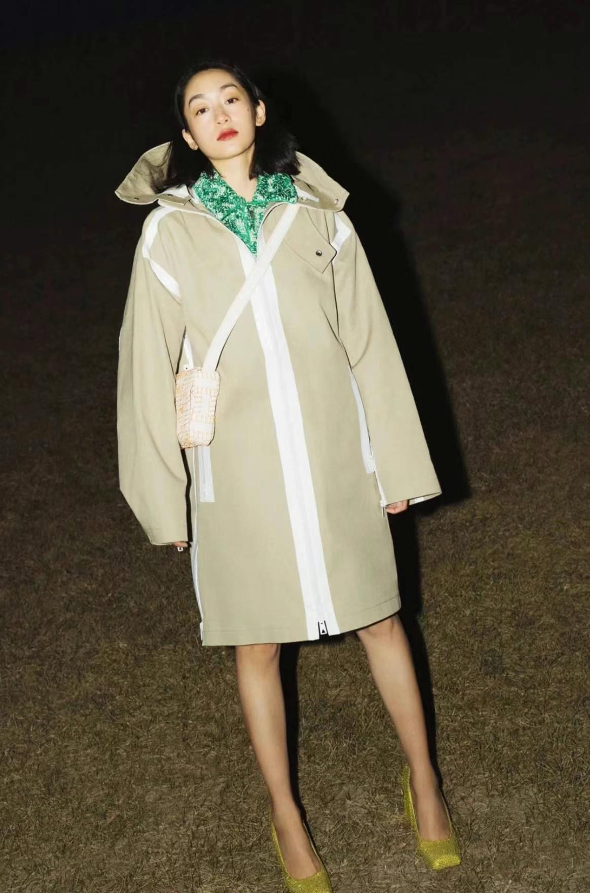 BV Trench Coat Size M63440055232001114