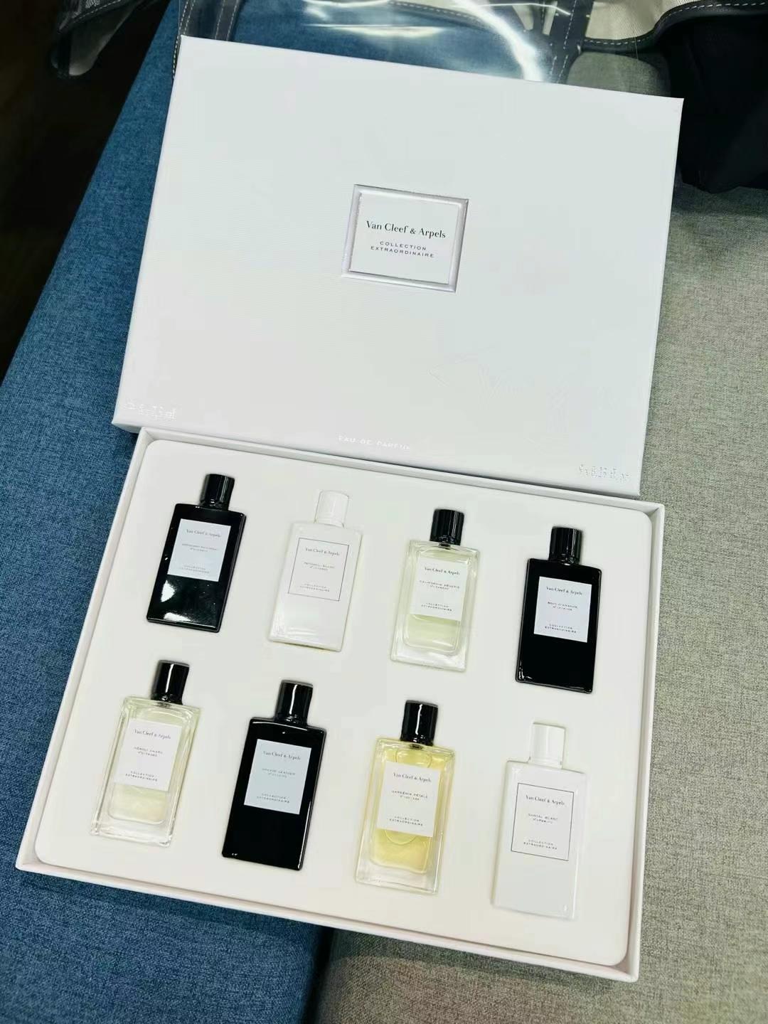 Restock63440043778435111