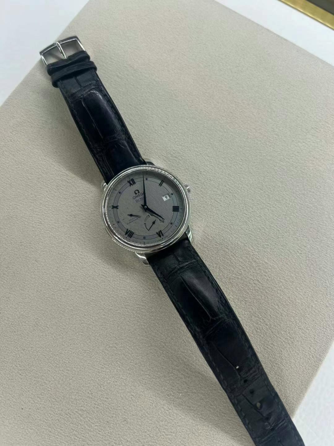 Second-hand single watch63440043148034110