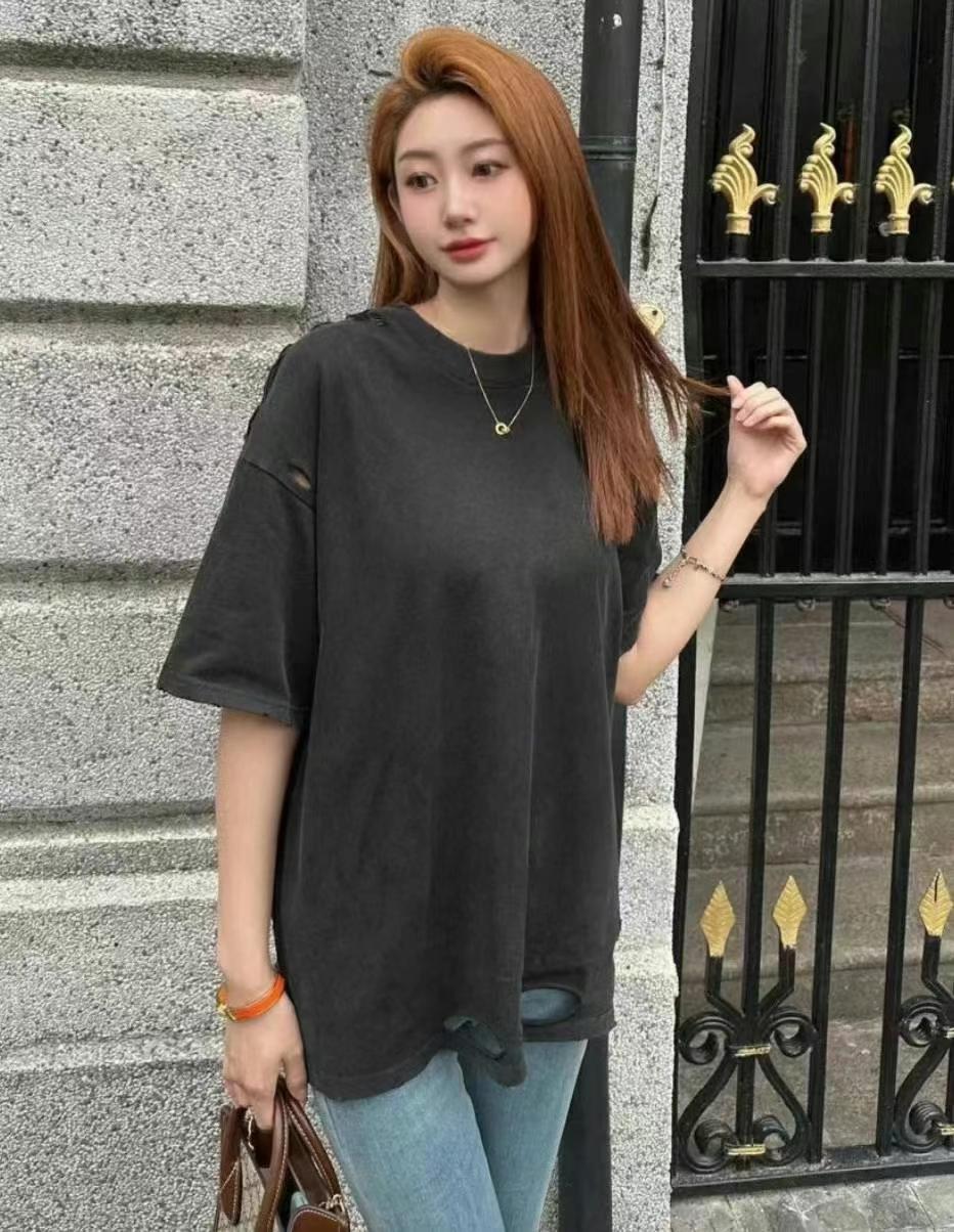 Balenciaga T-shirt size 3 unisex63440039589763114