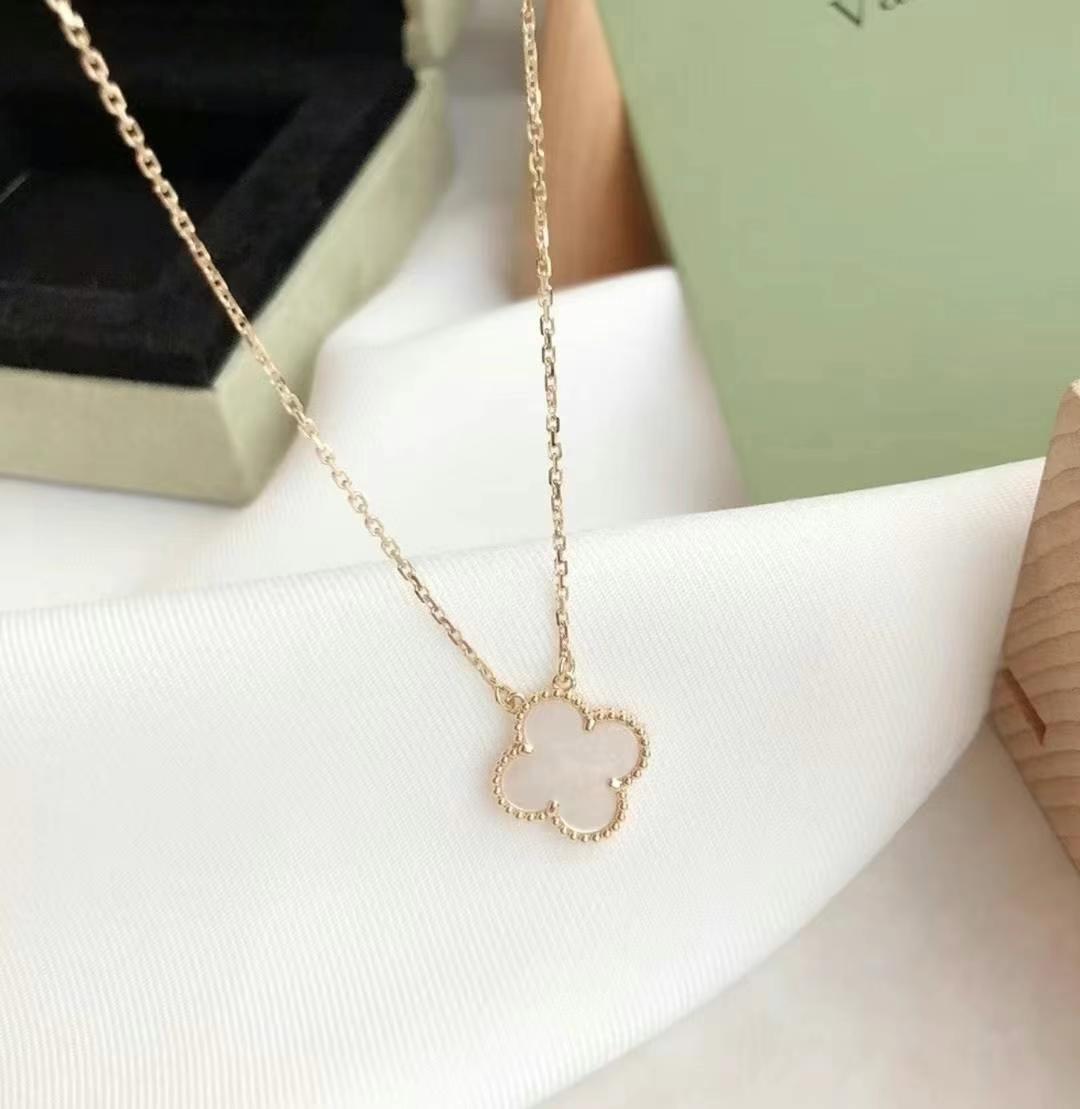 مستعمل، بطاقة من أغسطس 202163440037041154110