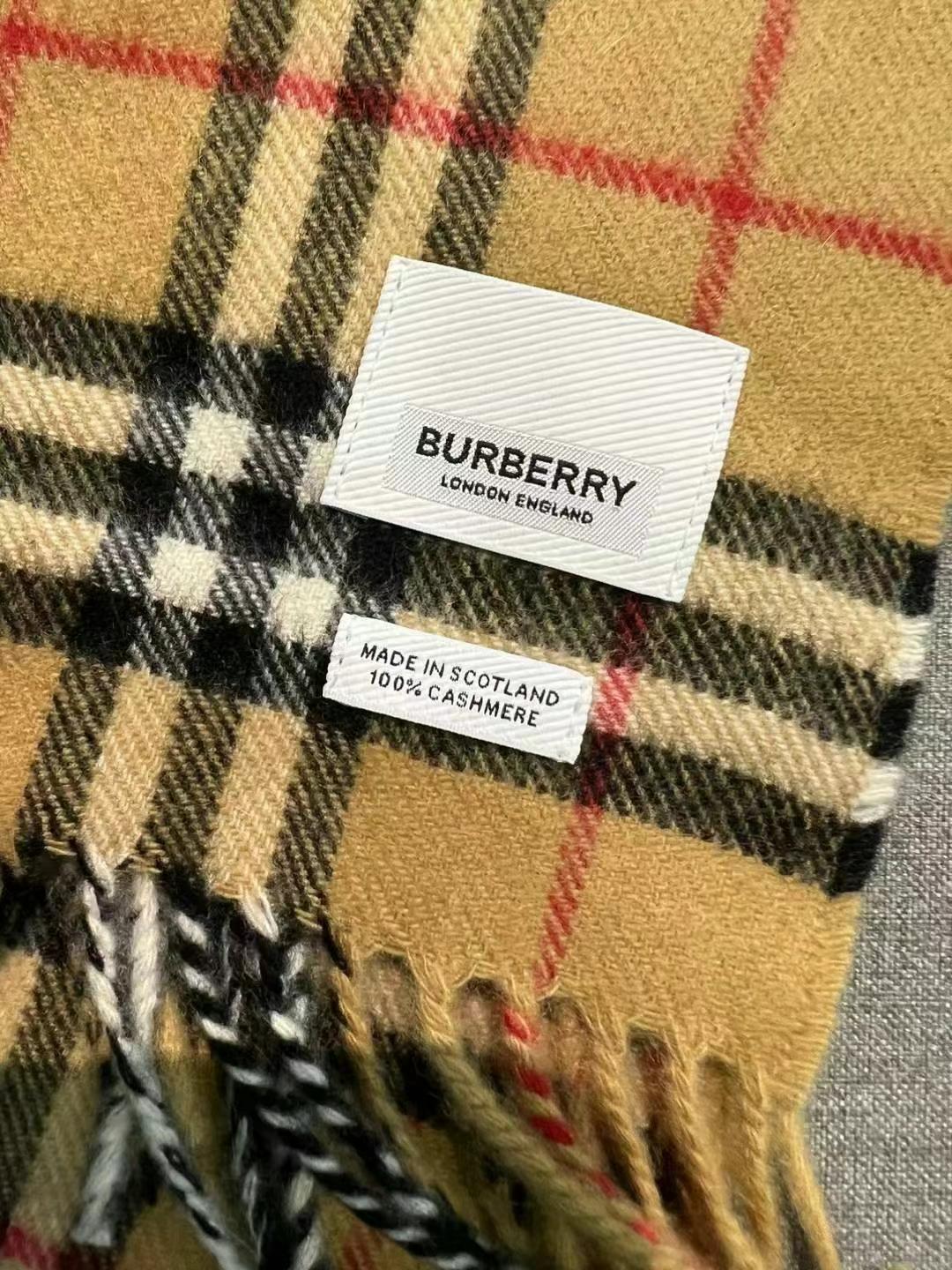 Burberry 100% Cashmere Scarf 30*169cm63440028154371111