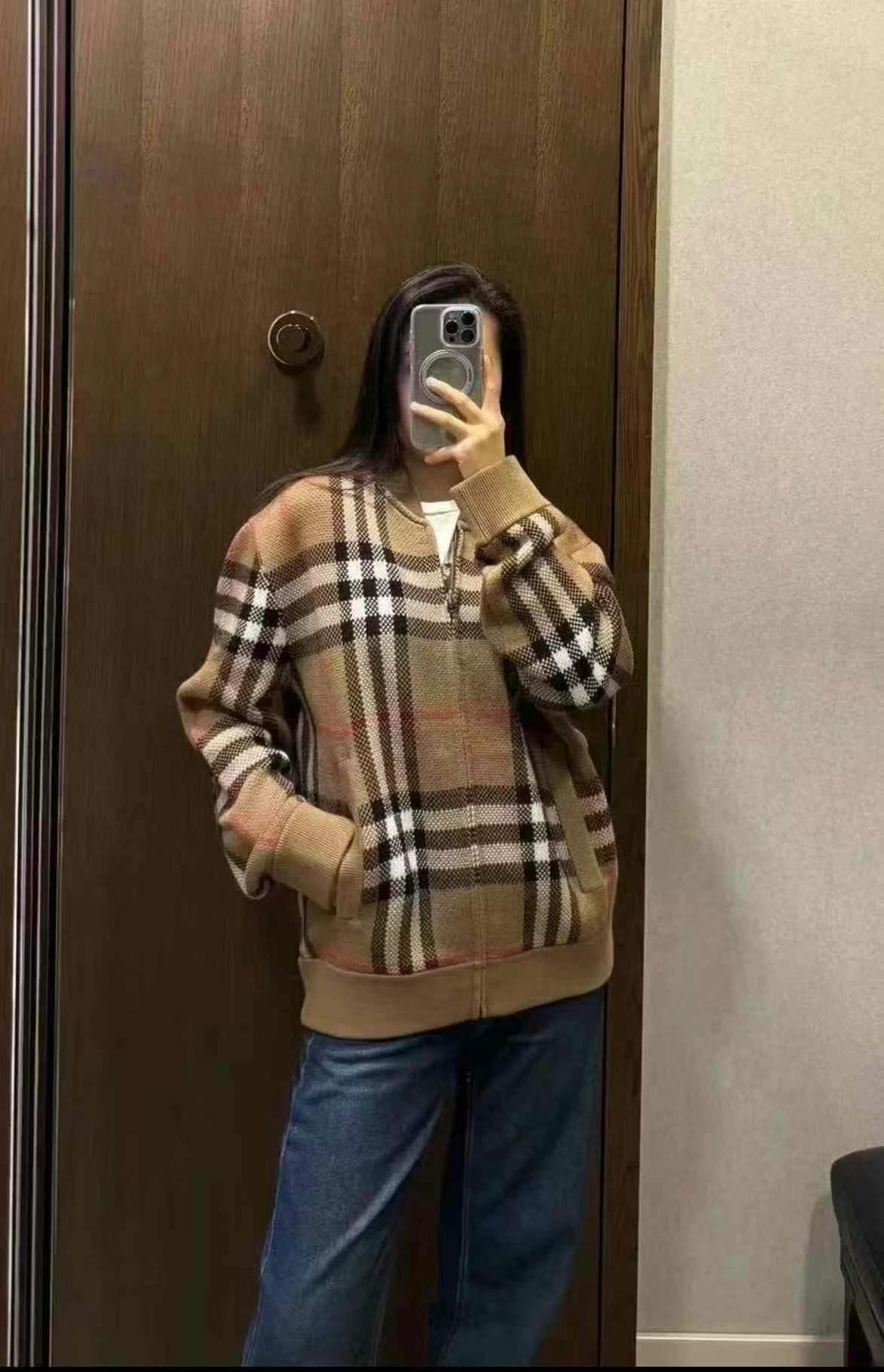 Burberry wool coat size M63440001097219112