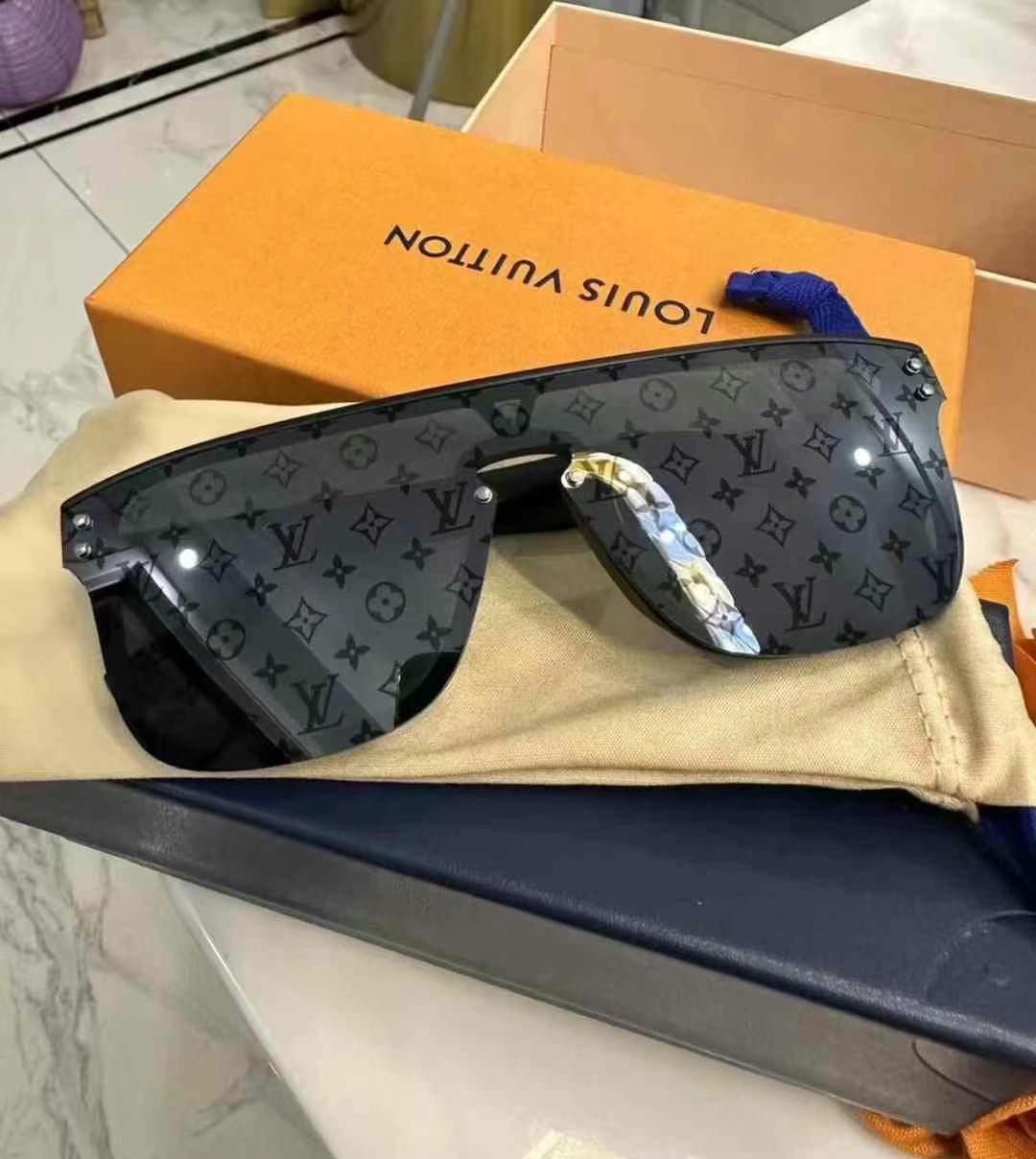 نظارات شمسية من لويس فويتون، للرجال والنساء63439996804227110