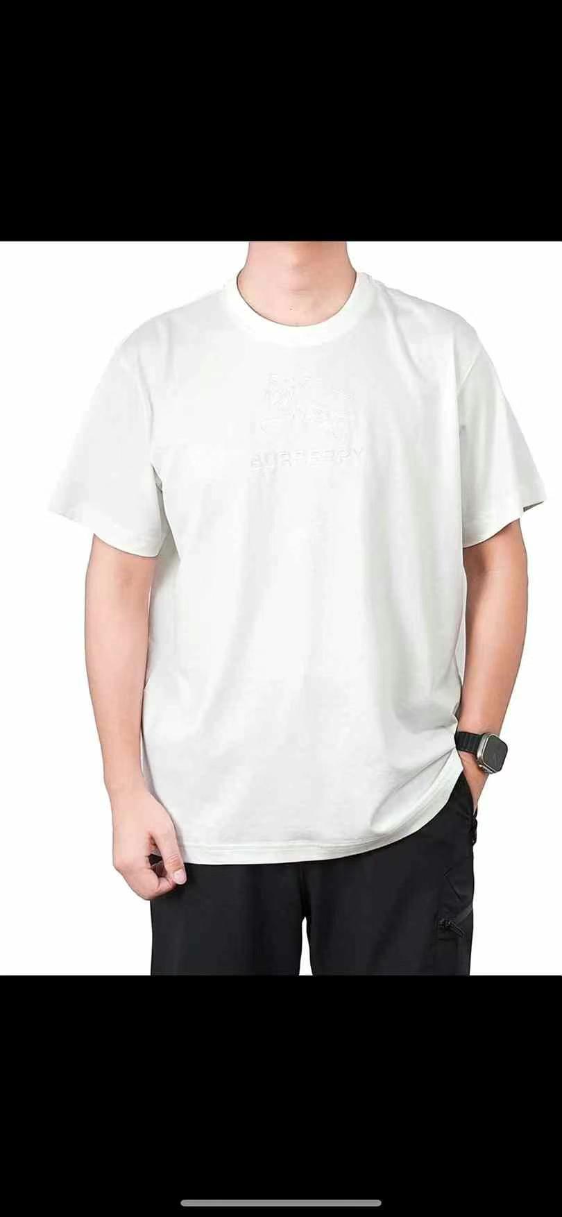 Burberry Equestrian Knight Embroidered T-shirt Size M L63439995851138112