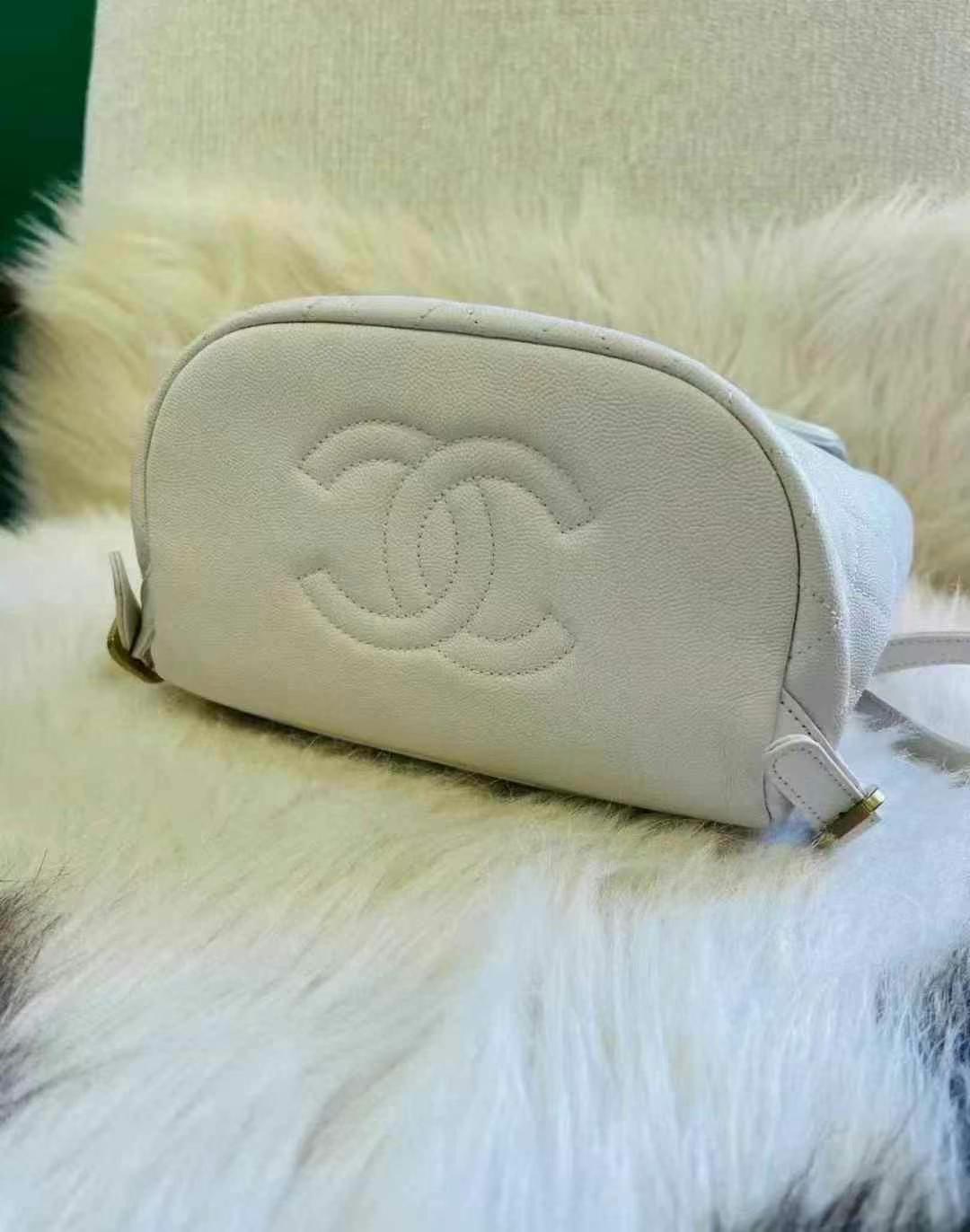 Chanel, leather backpack with textured calfskin63439991617923111