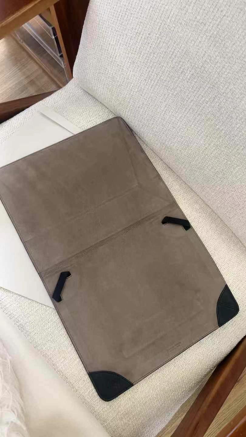 BV   Ipad cover63439978048771111