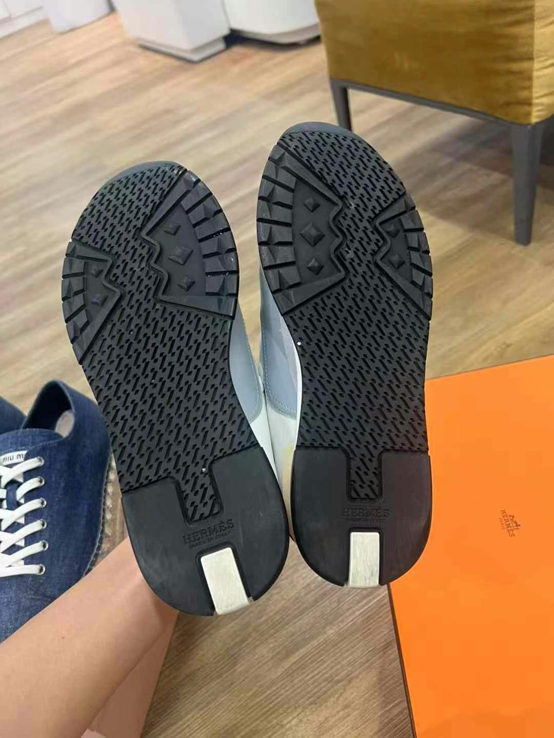 Used63439972273922111