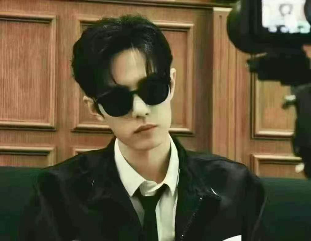 Gucci sunglasses unisex63439968276995111