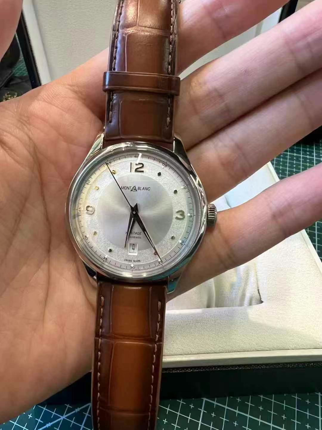 Second-hand, complete set, warranty card valid until November 202463439929631234110