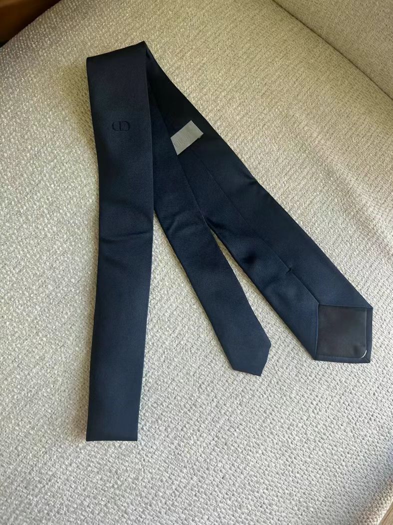 Dior 员工工服领带63439924569219112
