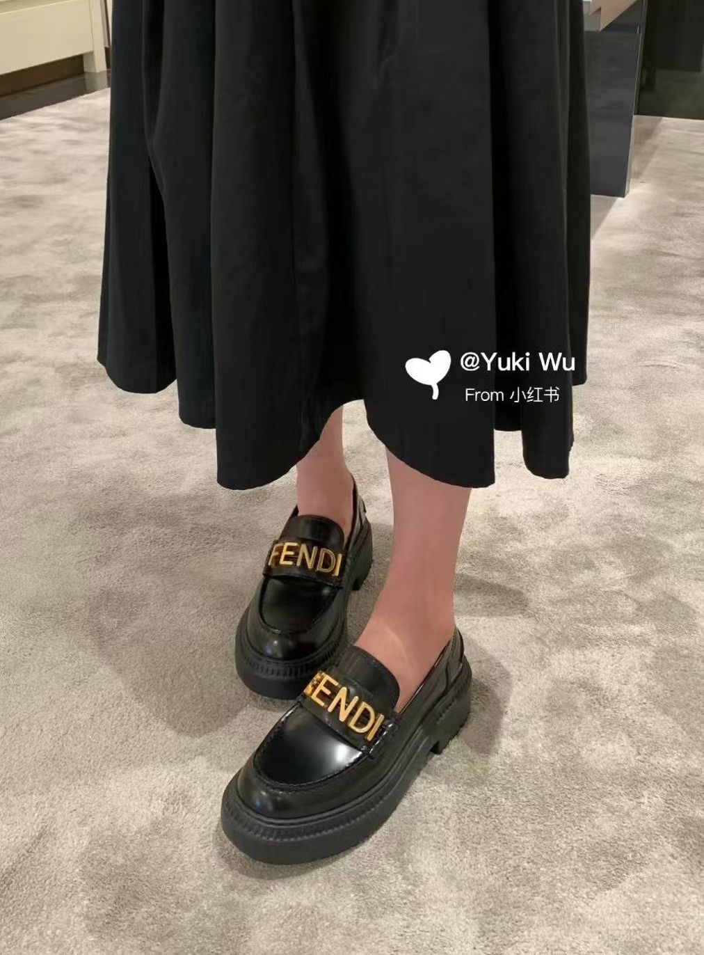 Fendi 乐福鞋  36 37码63439915580161112