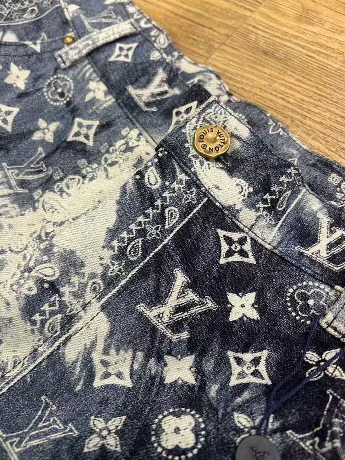 LV denim shorts size 3463439898141569112